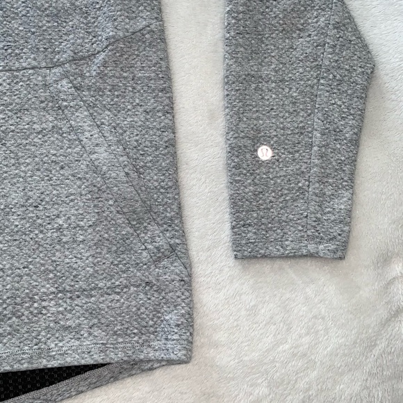 Lululemon At Ease Hoodie Gray Size Medium - Picture 4 of 8